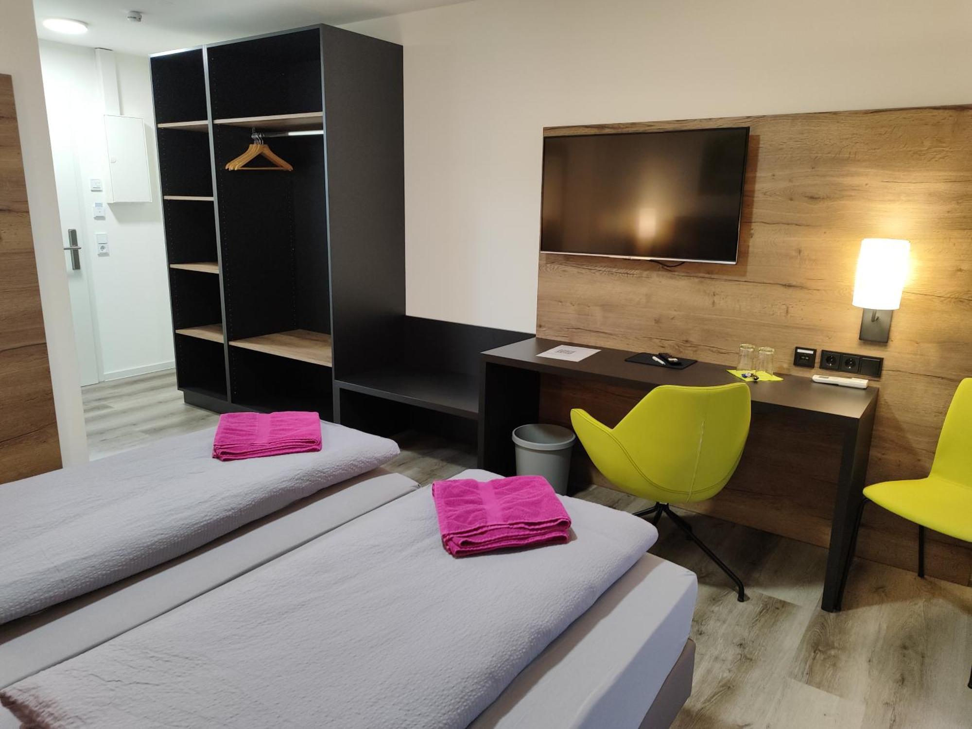 Hotel Gaestehaus Stock Zimmer Sahnehaeuble FDH Esterno foto